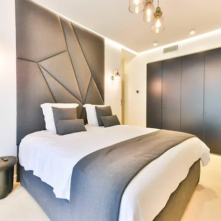 Luxueuse 7 Avec Piscine - Villa *