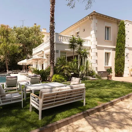 Villa Luxueuse 7 Avec Piscine - *